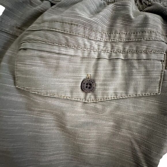 Rip curl ~Mens Green Hybrid Boardwalk Shorts ~ size tag missing -see photos - Picture 10 of 11